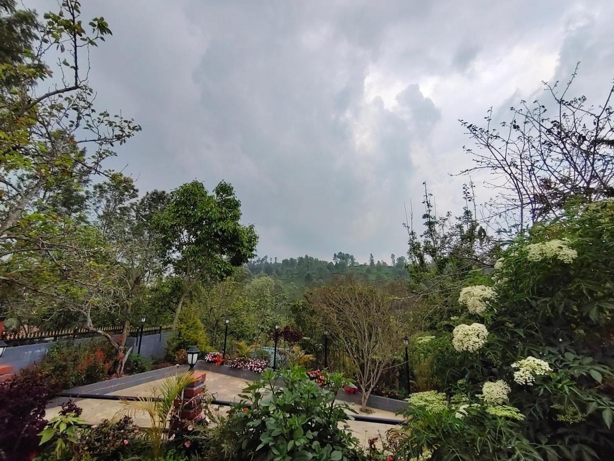 Silver Spruce Entire Nature Villa Kotagiri Exterior foto